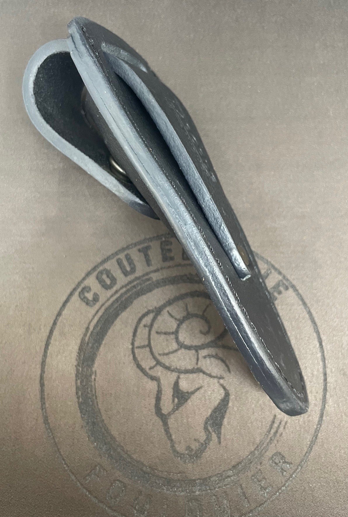 Etui Ceinture Véritable Cuir Noir