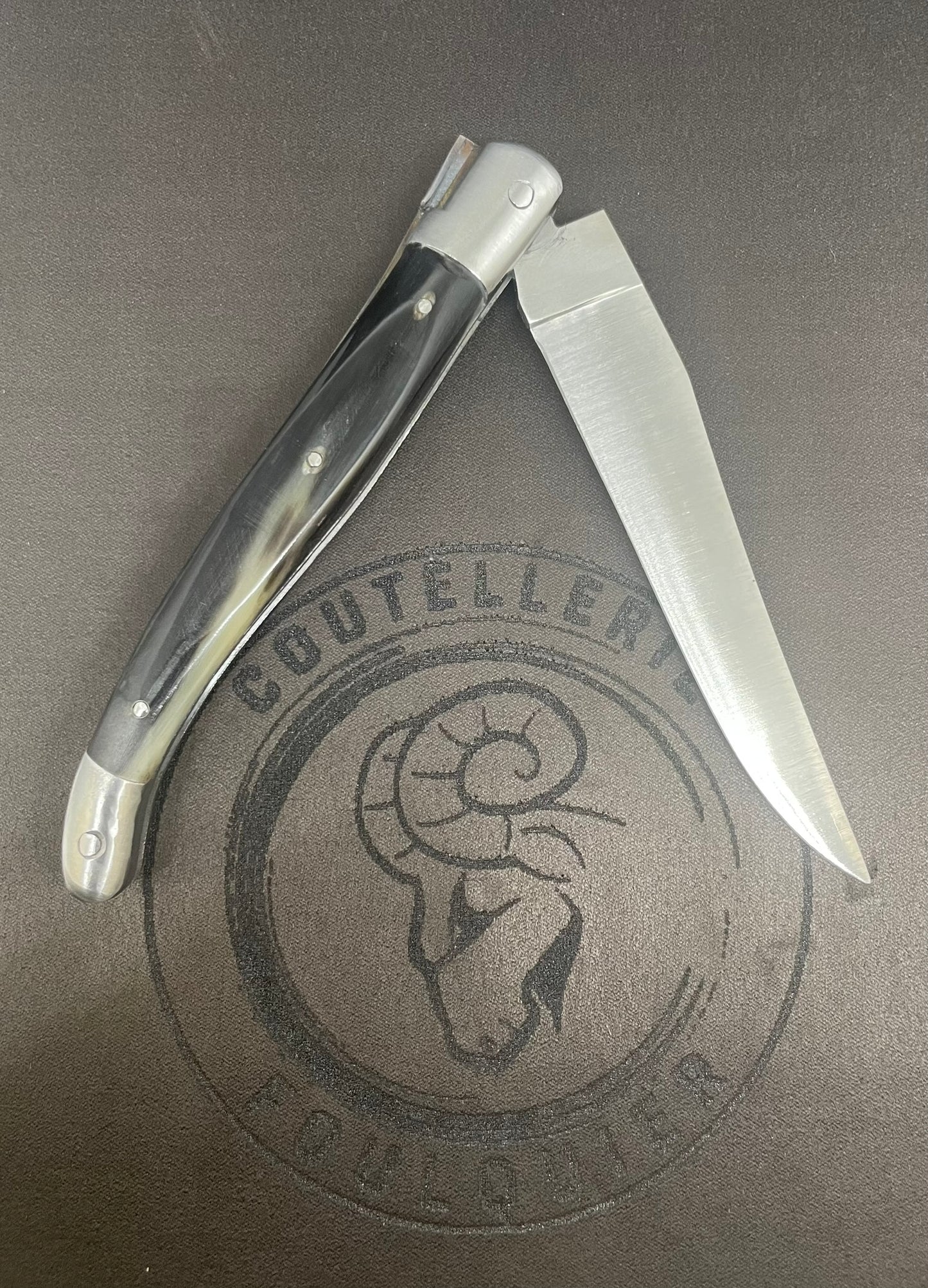 Laguiole Tradition Corne Bovine Foncé